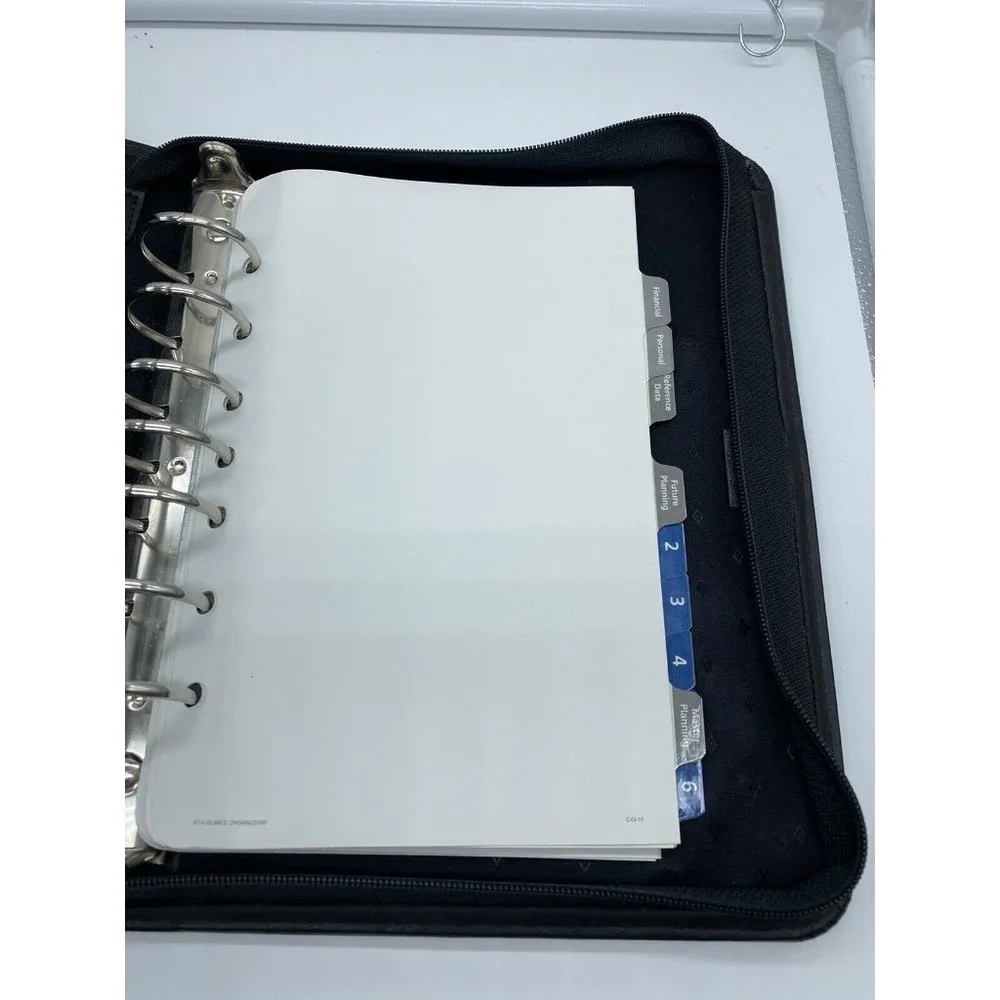 At A Glance Planner Organizer Black Faux Leather 7 Rings 8.5x10.25x2, 008725